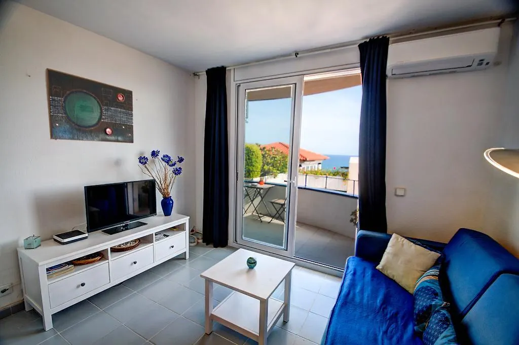 Apt. By The Sea By Hello Apartments Σίτζες